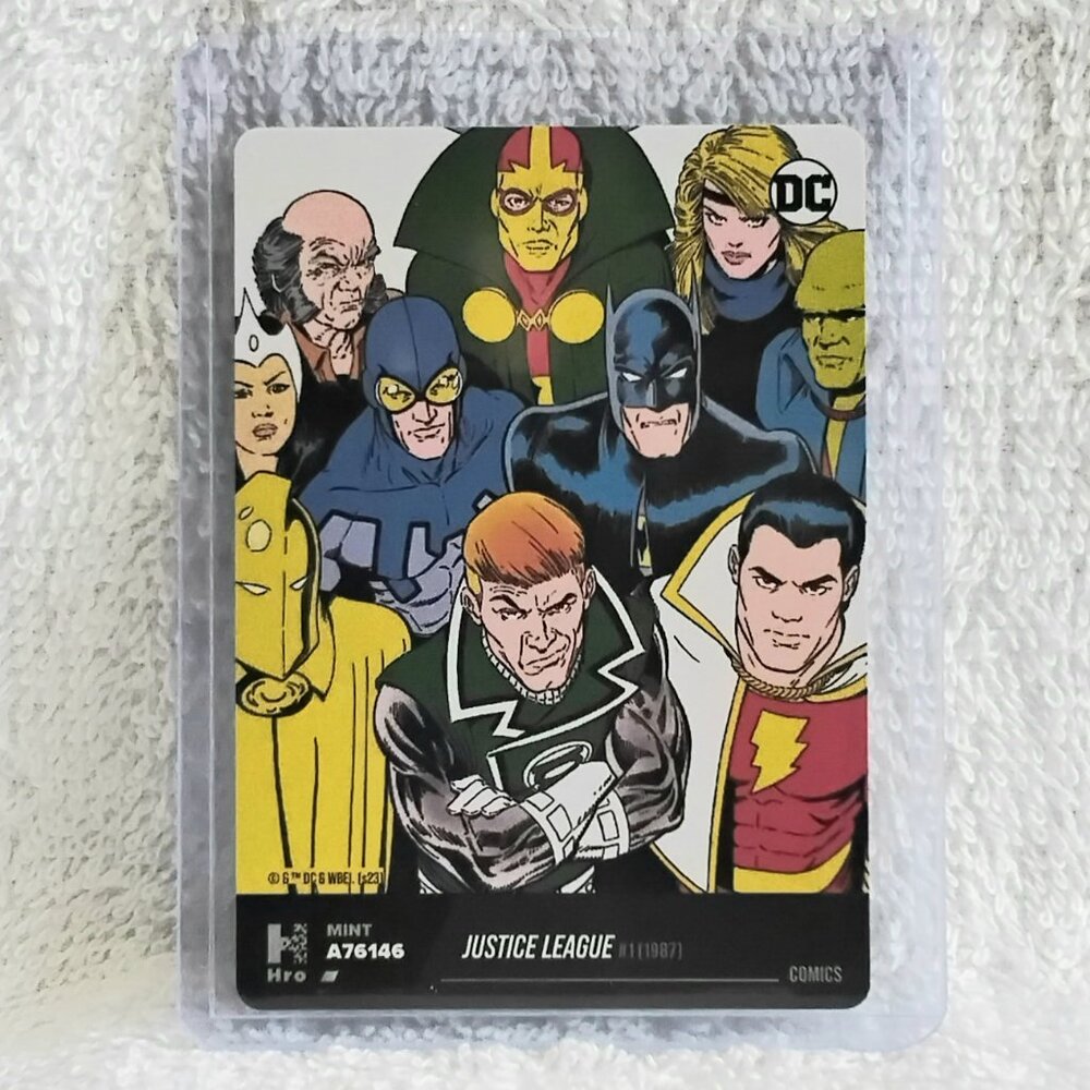 5/$20 Mint 2023 Hro Hybrid Justice League DC Card A76146!!